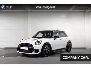MINI 5-Deurs Cooper S John Cooper Works | Pakket XL | Stuurwielverwarming | Harman/Kardon | Panorama