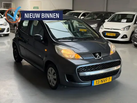 Peugeot 107 1.0-12V Millesim 200 Airco NAP (bj 2010)