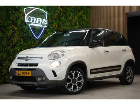 Fiat 500 L 1.4-T-Jet Trekking / Pano / Cruise / Trekhaak / Navi