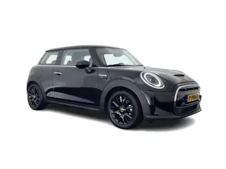 MINI Electric MINI Yours 33 kWh [3-Fase-11kW] {Soh-96%} (INCL.BTW) Aut. *HEAT-PUMP | LEATHER-FABRIC 