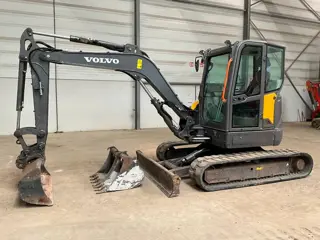 Volvo ECR 50 F (bj 2021)