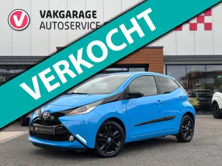 Toyota Aygo 1.0 VVT-i x-cite|Camera|Afn Trekhaak|15''LM Velgen|Cruise Control|Getinte ramen