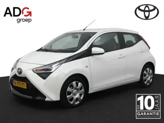Toyota Aygo 1.0 VVT-i x-play | Groot scherm multimedia | Airco | Parkeercamera |