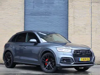 Audi Q5 55 TFSI e quattro Competition S line | Luchtvering | Pano | ACC | Haak | Leder |
