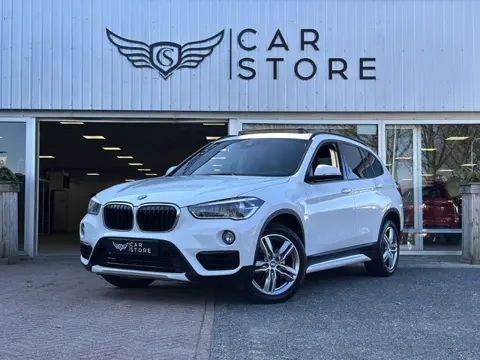 BMW X1 sDrive18i High Executive |PANO|CRUISE|STOEL VWM|CLIMA|LM VELGEN 18''