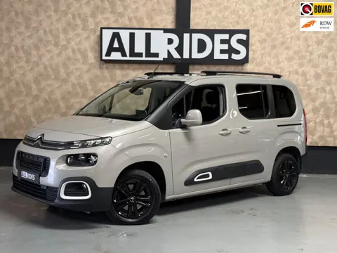 Citroen Berlingo 1.2 PureTech Shine | Camera | Led | Carplay | Parkeersensoren | Pano