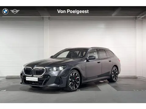 BMW 5 Serie Touring 550e xDrive | Bowers & Wilkins | Innovation Pack | Comfort Pack | Travel Pack | 