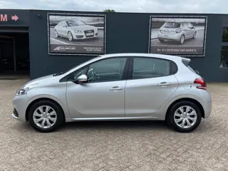 Peugeot 208 1.2 PureTech Blue Lion 1e Eigenaar dealer onderhouden 18.981 Kilometer n.a.p - Airco - C