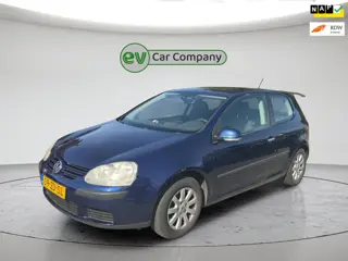 Volkswagen Golf 1.6 FSI Comfortline | Nieuwe apk-keuring | Goed onderhouden | Airco | Cruise Control