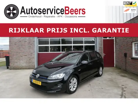 Volkswagen Golf Variant 1.0 TSI Connected Series, Camera, trekhaak, Carplay, Cruise, Navi, Rijklaarp