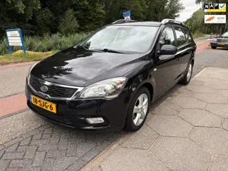 Kia Cee'd Sporty Wagon 1.4 CVVT X-ecutive + NIEUWE APK!!