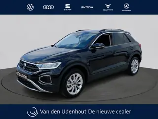 Volkswagen T-Roc 1.5 TSI Life Edition | Multimedia Pakket | Camera |