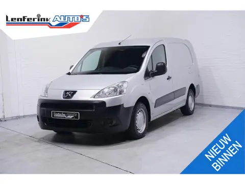 Peugeot Partner 1.6 HDI 90 pk L2 XR Airco, APK 02-2027 Trekhaak