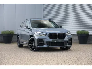 BMW X1 xDrive25e 220pk M-Sport Pano|Memory|H&K|Leder|Stuurvw|HUD|Cam