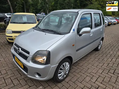 Opel Agila 1.2-16V Maxx