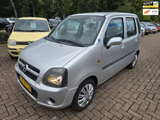 Opel Agila 1.2-16V Maxx