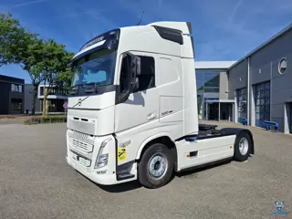 Volvo FH5-500 / VEB+ / 664101 KM / I-PARKCOOL / DOUBLE TANK / FULL-SPOILER / 2XBED / FRIDGE / LWDS /