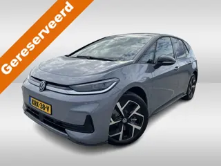 Volkswagen ID.3 Neo Life 50 kWh Navigatie / Camera / Stoelverwarming / Clima / LED / 19"LM velgen Ri