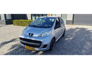 Peugeot 107 1.0-12V sport Bj 2009 (bj 2009)