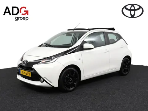 Toyota Aygo 1.0 VVT-i x-wave | Trekhaak | Airco | Parkeercamera | Bluetooth |