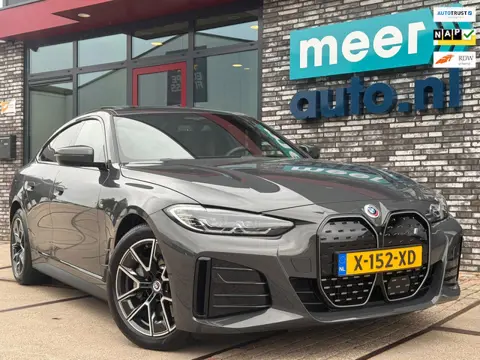 BMW I4 40 84 kWh High Executive M-SPORT l SOH 96,4% l H/K l HUD l 360 l SCHUIFDAK l DRAVITGRAU l SFE