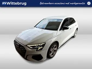 Audi A3 Sportback 45 TFSI e S edition Competition / AUTOMAAT/ DIGITAL DASH/ NAVI/ CRUISE/ CLIMATE/ P