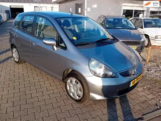 Honda Jazz 1.4 LS IJSKOUDE AIRCO, NIEUWE APK! SLECHTS 140DKM!
