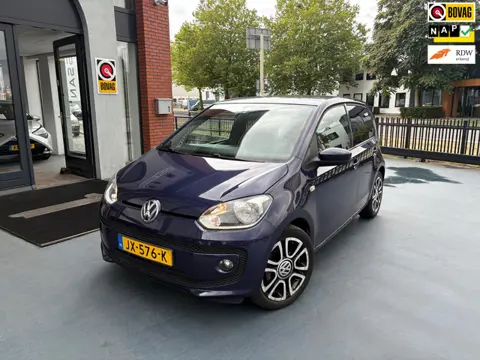 Volkswagen Up! 1.0 high up! BlueMotion AIRCO ZWART HEMEL