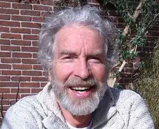 Nieuwe thriller Peter den Haring: GERARD ZOEKT HET HOGEROP