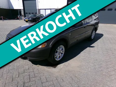 Volvo XC70 2.5 T Summum