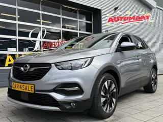 Opel Grandland X 1.2 Turbo Innovation - AUTOMAAT I Navigatie / Apple CarPlay I Airco I LED I PDC I S