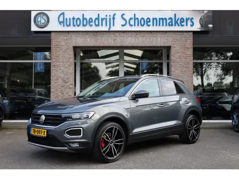 Volkswagen T-Roc 1.0 TSI R-line Style CARPLAY DAB NAVI COCKPITVIEW STOELVERWARMING 2xPDC ACC 19"LMV 