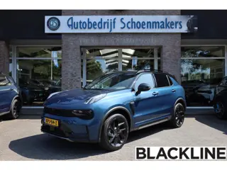 Lynk & Co 01 1.5 MY23! BLACKLINE ZWARTE-HEMEL ROLHOES MY23 360-CAMERA PANO/SCHUIF INFINITY DAB NAVI 