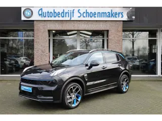 Lynk & Co 01 1.5 261PK! 6.6Kwh LADEN! 360-CAMERA PANO/SCHUIF INFINITY DAB NAVI CARPLAY STOELVERWARMI
