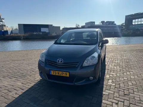 Toyota Verso 1.8 VVT-i Business