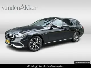 Mercedes-Benz E-Klasse 300e Exclusive Estate // Burmester // Schuifdak // Trekhaak // Distronic // R