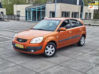 Kia Rio €1850,-1.4 X-tra Apk 2027 Aircondition Nappas