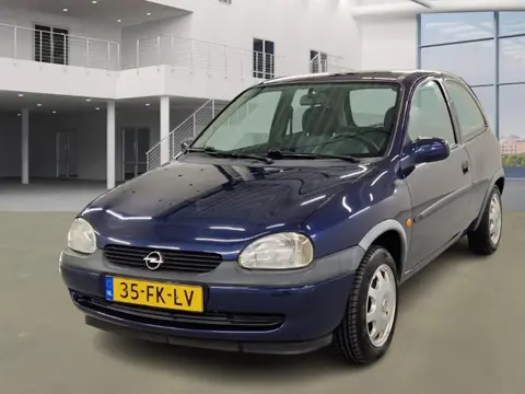 Opel Corsa 1.2i-16V Strada Cool/ AUTOMAAT/ LAAG KM