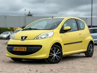Peugeot 107 1.0-12V XR/ AUTOMAAT/ AIRCO