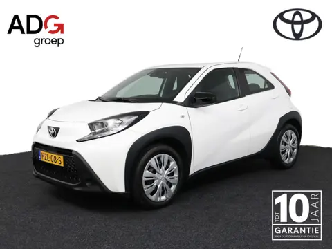 Toyota Aygo X 1.0 VVT-i MT Play | Parkeercamera | Apple Carplay/Android Auto | cruise control adapti