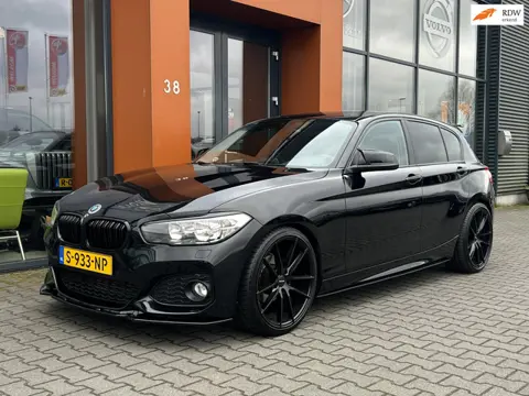 BMW 1-serie 116i M140 LOOK|Navi|Cruise|PDC|Bluetooth|Stoelv.