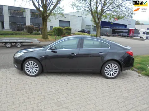 Opel Insignia 1.6 T Cosmo