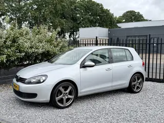 Volkswagen Golf 1.2 TSI Comfortline BlueMotion Carplay|PDC|Clima Zilver