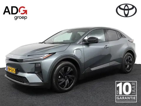 Toyota C-HR+ First Edition 77 kWh  | 607 km WLTP rijbereik | Apple Carplay/Android Auto | dodehoek d