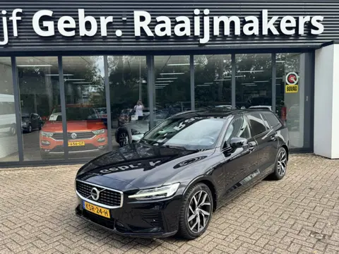 Volvo V60 2.0 T8 Twin Engine AWD R-Design*Panoramadak*Trekhaak*LED*ACC*