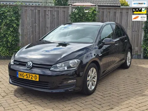 Volkswagen Golf 1.0 TSI Business Edition Connected LMV,PDC,NAV,ECC.