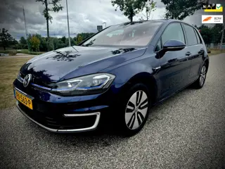 Volkswagen E-Golf 7,5 VIRTUAL COCKPIT, LEER, AFN TREKHAAK, NIEUWSTAAT,NAP