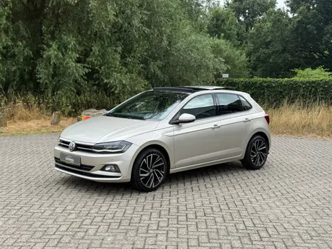 Volkswagen Polo 1.0 TSI Highline PANO I R-LINE I CAMERA I PDC I CLIMA I ZEER MOOI