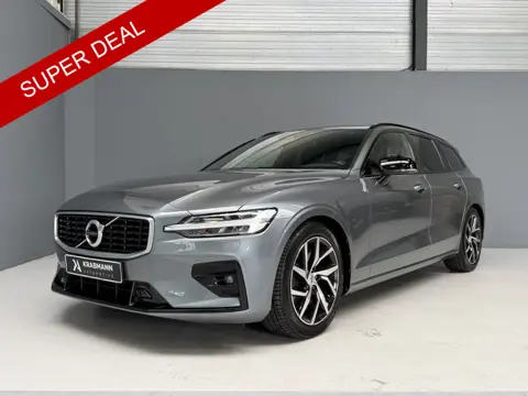 Volvo V60 T5 R-Design 250pk|LED|Sportstoelen|Camera|Carplay .