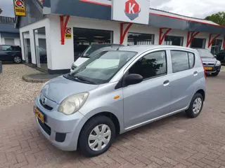 Daihatsu Cuore 1.0 5drs AIRCO BJ 2008 NIEUWE APK
